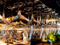 -临界音乐酒馆·小龙虾·江湖菜(华熙LIVE·鱼洞店)