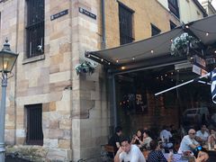 -Ribs & Burgers The Rocks