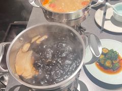 -鼎鼎香·港式火锅(北京SKP店)