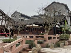 -磁器口古镇