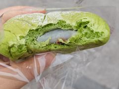 -顶东面包花园·生日蛋糕(世博店)
