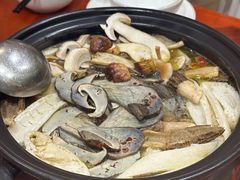 -菌之家·专业纯野生菌火锅·特色炒菌