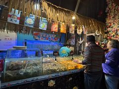 -领鲜活海鲜榴莲自助火锅(东门店)