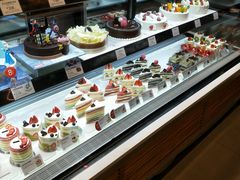 -巴黎贝甜(宜山路店)