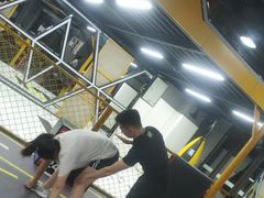 -可逸运动24小时健身