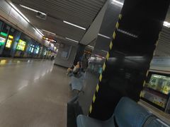 -常熟路(地铁站)