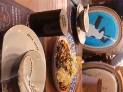 -临界音乐酒馆·小龙虾·江湖菜(华熙LIVE·鱼洞店)