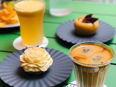 -潮一不贰·法式甜品·生日蛋糕·西式简餐(外滩店)