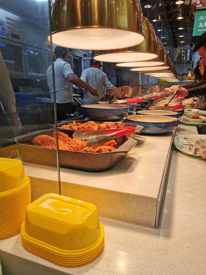 佰佳旺(温馨店)-"家楼下的快餐连锁店.可以选择菜式还挺多的.