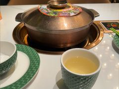 -润园四季椰子鸡火锅(卓越INTOWN店)