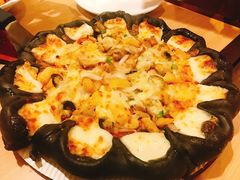 超级至尊芝士黑披萨-必胜客(吾悦国际广场店)