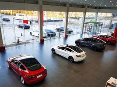-TESLA 特斯拉(北京南四环中路特斯拉中心)