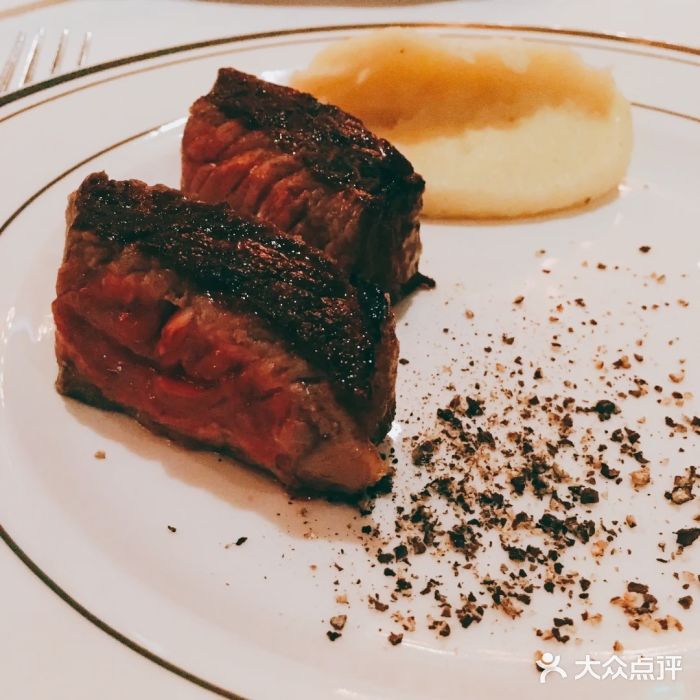 Wolfgang’s Steakhouse 沃夫冈牛排馆(上海白玉兰广场店)招牌大里脊双人份图片