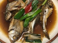 -鑫悦楼煎蟹·16年海鲜大排档