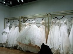 -欣薇婚纱(新源乐汇城店)