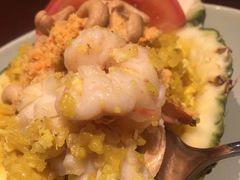 菠萝海鲜炒饭-mango tree芒果树泰国餐厅(青岛万象城店)
