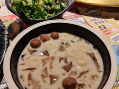 -哥老官重庆美蛙鱼头(虹口龙之梦店)