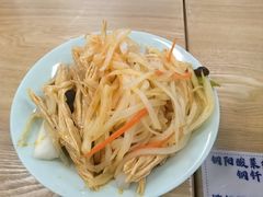 -钢阳酸菜红烧牛肉面(季乐路店)