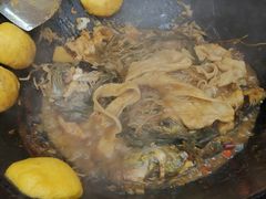 -屯老二农家铁锅炖·行业领军者(梅江店)