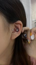 -AI艾耳·专业手工耳洞·穿孔美学馆