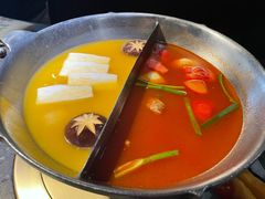 -湊湊火锅·茶憩(新中关购物中心店)