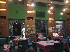 大堂-香巴拉云南餐厅(华莱坞店)