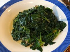 -香山湖家家宴(中山陵店)