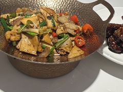 -黄弟大排档·湖南菜·小龙虾·小海鲜(凯旋北路店)