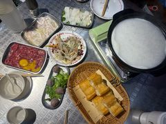 -楼上大排档·顺德菜·粥水·鱼生(苗栗路店)