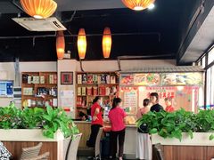 大堂-姐妹临高乳猪店(海垦路店)