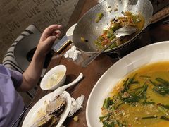 -赶海部落海鲜城(海阳路店)