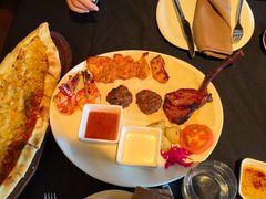 -Efes Turkish & Mediterranean Cuisine 艾菲斯餐厅(陆家嘴店)