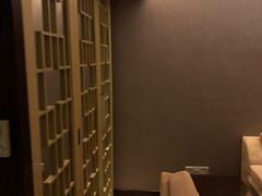 -广州白云机场雅高铂尔曼大酒店