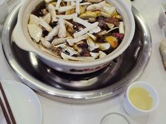 -土连锅·现熬养生汤锅(梁家巷店)
