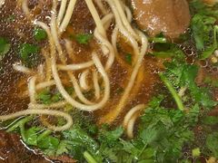 -小马牛肉面·牛骨熬制(南京博物院店)