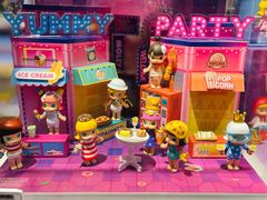 -泡泡玛特POPMART(国贸三期店)