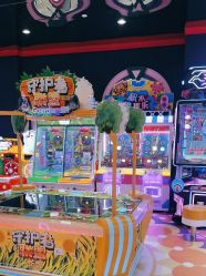 -Qmiss家庭娱乐中心(恒隆广场店)