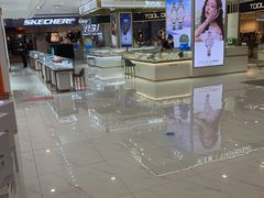 -欧亚商都奥特莱斯(新发路店)