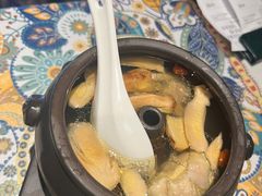 -云海肴·汽锅鸡·云南代表菜(天山百盛优客店)