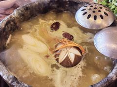 -鲁朗纳麦石锅鸡庄园