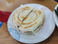 普通肉夹馍-东关吉祥西安腊汁肉夹馍(健德门店)