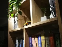 -HIGH FIVE哈福手工汉堡(桂林路店)