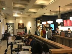 大堂-星巴克臻选(广州沙面店)