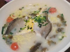 -玖鲜小笼(中山广场店)