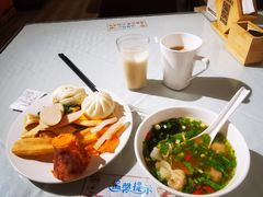 -裕龙汤泉