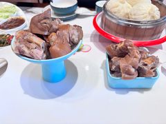 -梅利汴京烤鸭•开封豫菜地标店(东大街店)