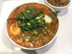 -何记花甲(海岸城旗舰店)