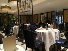 大堂-Yan Ting 宴庭中餐厅(上海静安瑞吉酒店)