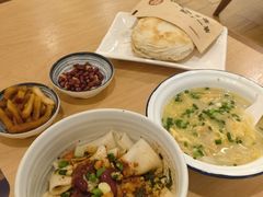 -大师兄·西北小馆(北站缤果空间店)