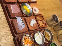 -银米·云南传统过桥米线(双廊黑金冠店)